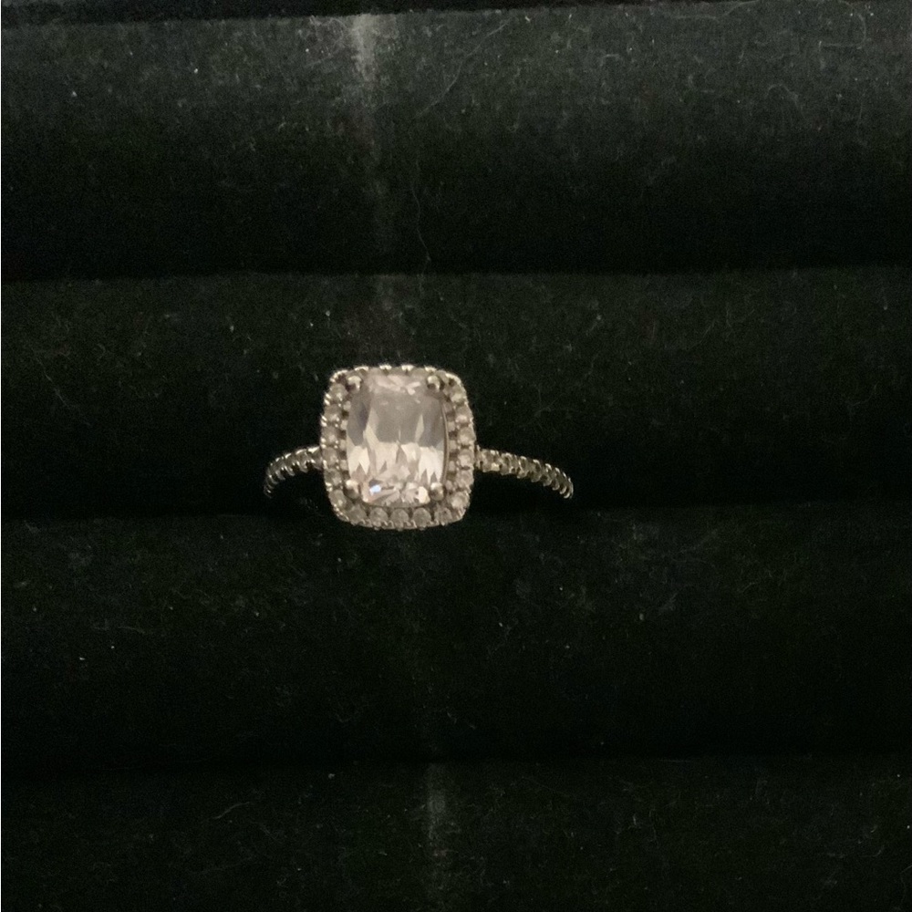 Elegant Silver Halo Ring